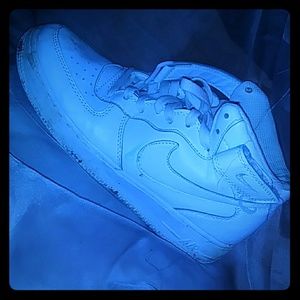 Nike air forces white high